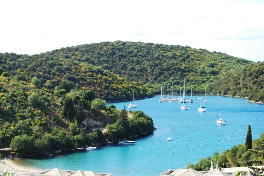Saint Nicolas Sivota  Exterior photo